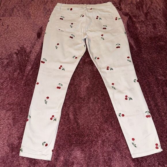 🍒Laurie Felt Cheery Skinny Jeans🍒 - Picture 5 of 6